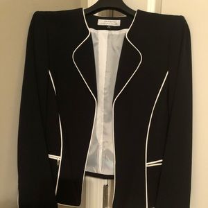 Beautiful, Black & White Tahari Suit. NWOT